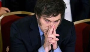 El Gobierno suspendió el viaje de Milei al Reino Unido tras el endurecimiento de la postura por Malvinas